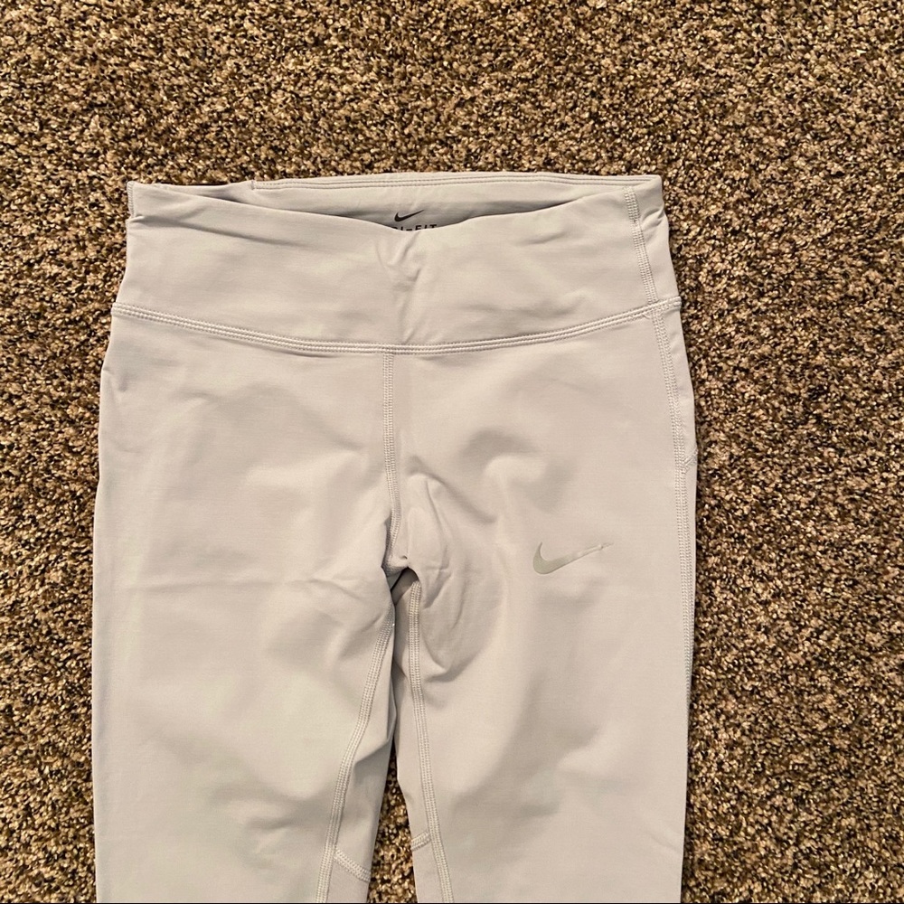 Nike leggings